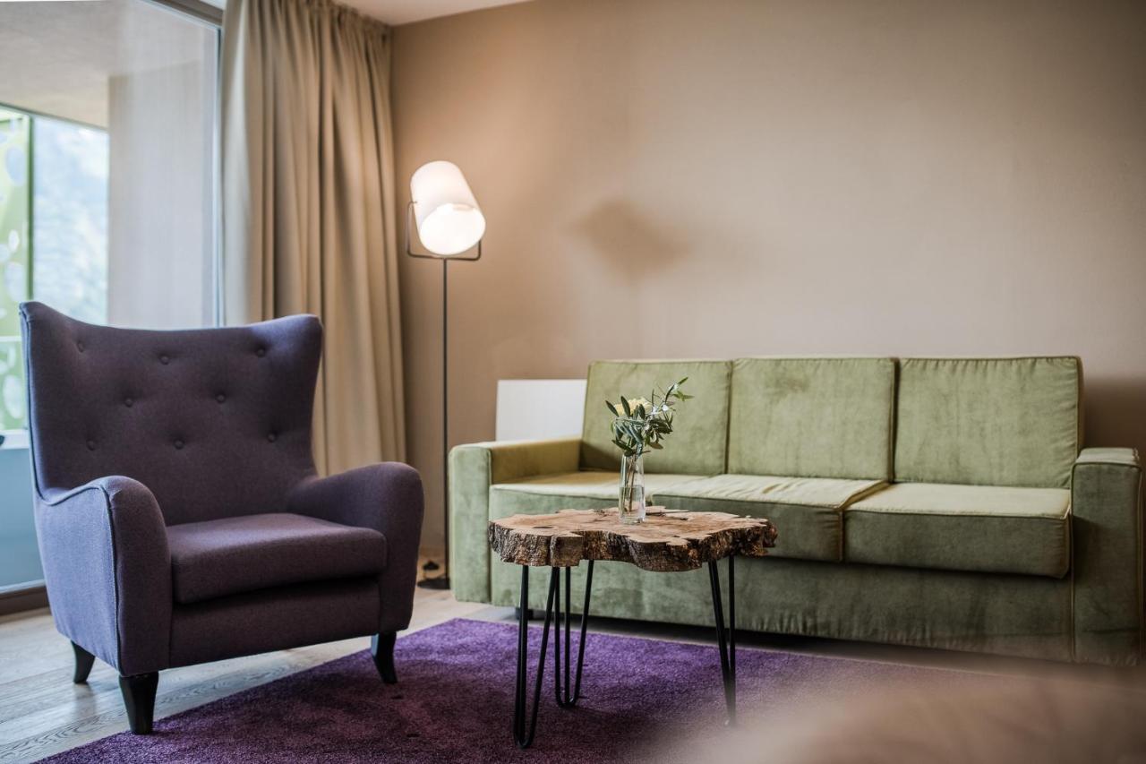 Oliven- & Genusshotel Hirzer Schenna Dış mekan fotoğraf