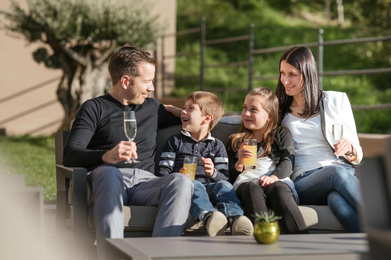 Oliven- & Genusshotel Hirzer Schenna Dış mekan fotoğraf